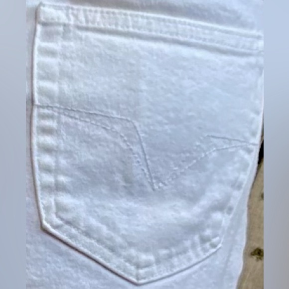 Versace Jeans Couture white denim high waisted Mom jeans. Size 32 - Picture 6 of 15